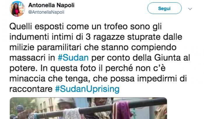 Al fianco della collega Antonella Napoli