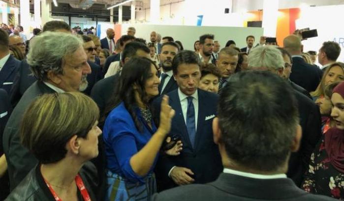 Il premier Conte inaugura (a sorpresa) la mostra delle “100 Esperte” alla Fiera del Levante