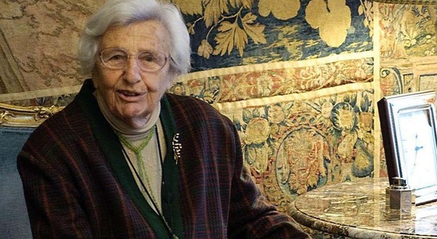 I 100 anni di Marisa Rodano, prima vicepresidente della Camera: "Quel giorno non sapevo come vestirmi"